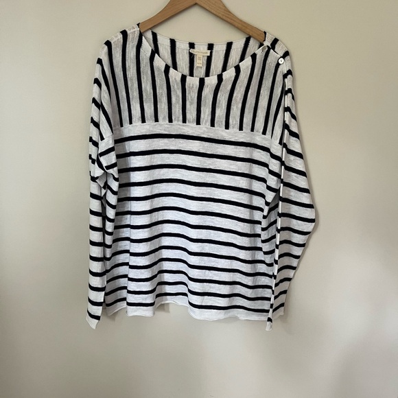 Eileen Fisher Top - Picture 4 of 9